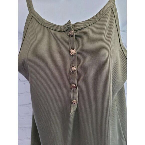 Women's Loose Fit Ribbed Henley Tank Top Small - Picture 2 of 4